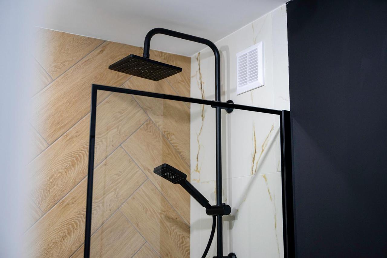 Park Sady Zoliborskie Modern Apartment Варшава Экстерьер фото